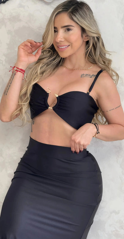 AURA REAL: TOP CROP + FALDA CORTE SIRENA